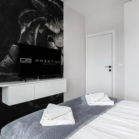 Апартаменты Prestige - Rajska 8 - Old Town Гданьск