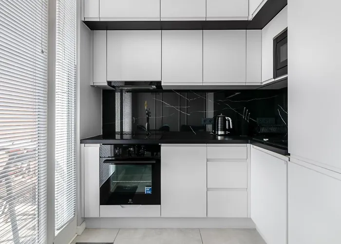 Апартаменты Prestige - Rajska 8 - Old Town Гданьск