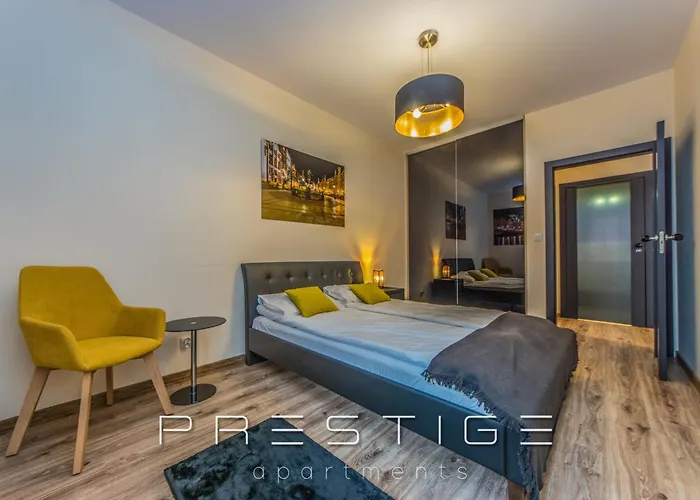 Prestige - Rajska 8 - Old Town Апартаменты Гданьск