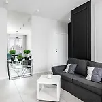 Prestige - Rajska 8 - Old Town Apartment Danzig